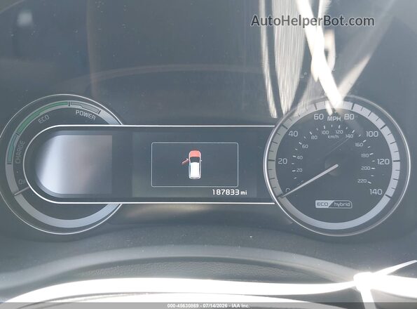 KNDCB3LC6H5076657 2017 KIA NIRO Black Rear seats view