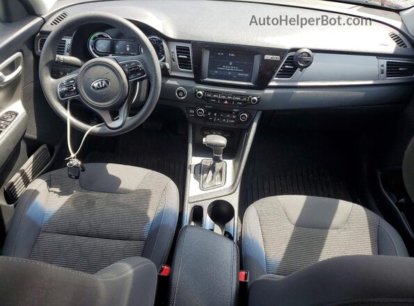 KNDCB3LC6J5154909 2018 KIA NIRO Red წინა პანელის ხედი