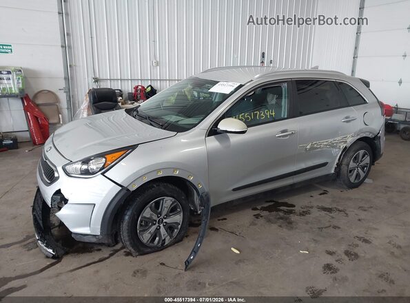 KNDCB3LC6K5250301 2019 KIA NIRO Silver წინა მარცხენა ხედი სამი მეოთხედიდან