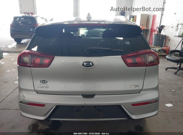 KNDCB3LC6K5250301 2019 KIA NIRO Silver 
