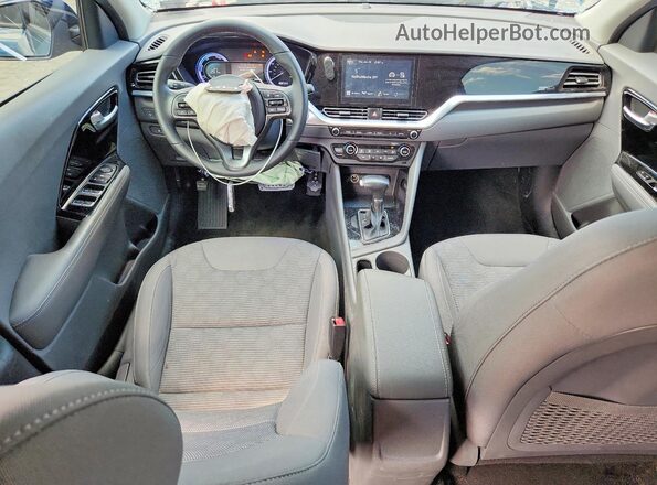 KNDCB3LC7N5536145 2022 KIA NIRO Blue Widok deski rozdzielczej