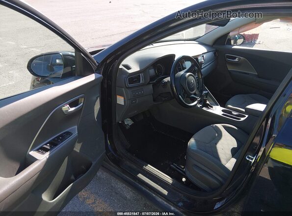 KNDCB3LC8K5250851 2019 KIA NIRO Black 
