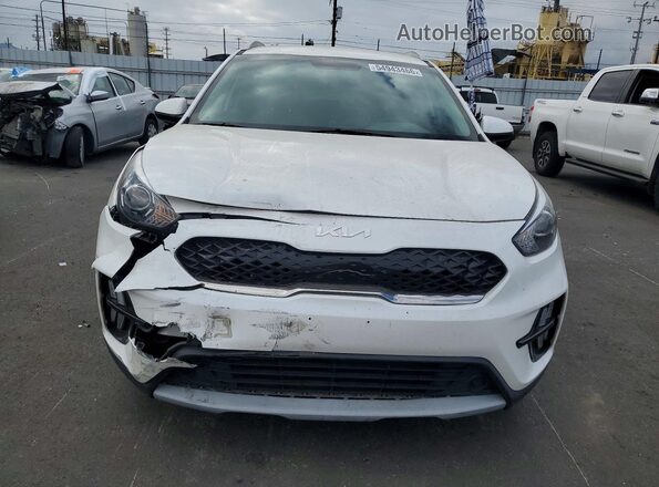 KNDCB3LC8N5514980 2022 KIA NIRO White Вид спереду