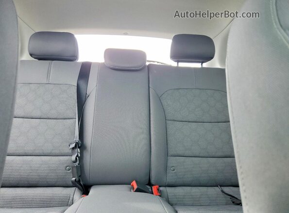 KNDCB3LC8N5514980 2022 KIA NIRO White Вид задніх сидінь