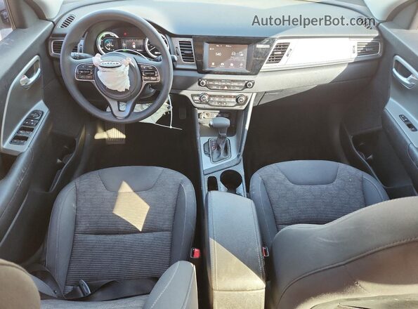 KNDCB3LC9J5132399 2018 KIA NIRO Silver Widok deski rozdzielczej