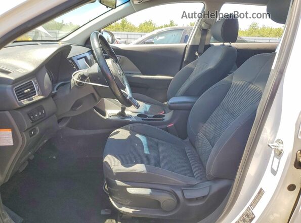KNDCB3LC9J5143709 2018 KIA NIRO White Widok wnętrza z przodu