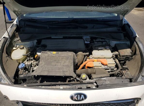 KNDCB3LC9J5143709 2018 KIA NIRO White Widok komory silnika