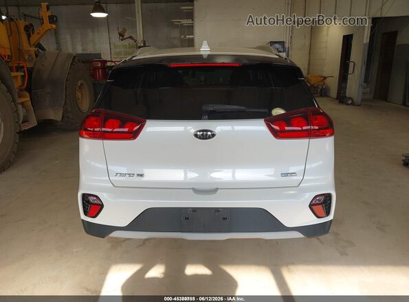 KNDCB3LC9L5422774 2020 KIA NIRO White 