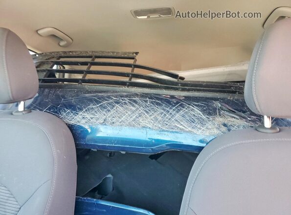 KNDCB3LC9L5448680 2020 KIA NIRO Blue Rear seats view
