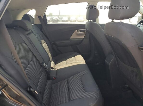 KNDCB3LCXH5048845 2017 KIA NIRO Black Вид задньої частини салону