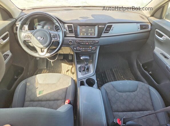KNDCB3LCXJ5200080 2018 KIA NIRO Gray წინა პანელის ხედი
