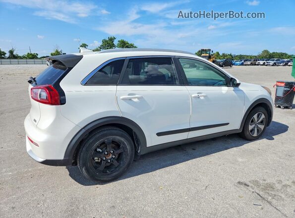 KNDCB3LCXJ5203495 2018 KIA NIRO White უკანა მარჯვენა