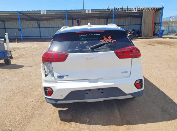 KNDCB3LCXN5534664 2022 KIA NIRO White Rear view