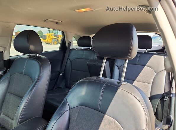 KNDCC3LC1J5150313 2018 KIA NIRO Серый Вид задних сидений