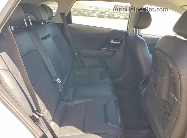 KNDCC3LC2H5094733 2017 KIA NIRO White Հետևի նստատեղերի տեսք