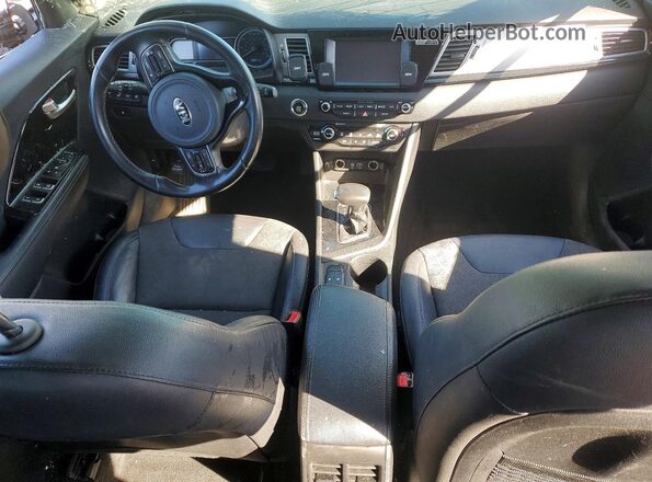 KNDCC3LC3J5176184 2018 KIA NIRO Red Առջևի վահանակի տեսք