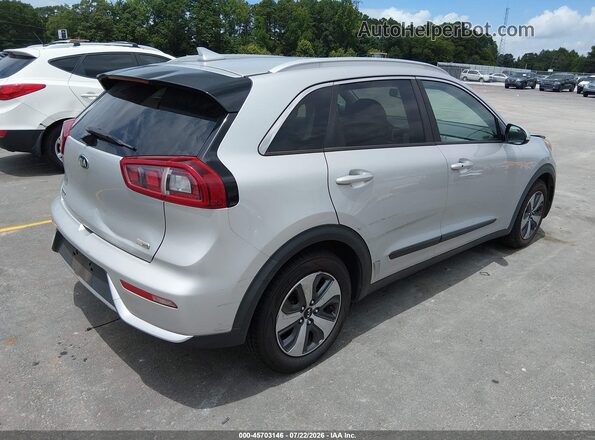 KNDCC3LC5H5037281 2017 KIA NIRO Silver Trasero derecho