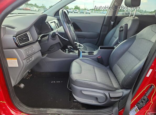 KNDCC3LC5H5054713 2017 KIA NIRO Red Widok wnętrza z przodu