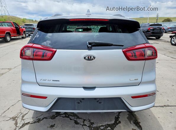 KNDCC3LC6K5250229 2019 KIA NIRO Серебряный Вид сзади
