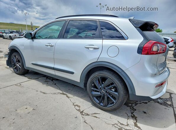 KNDCC3LC6K5250229 2019 KIA NIRO Серебряный Задняя левая четверть