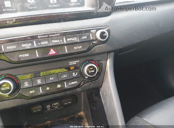 KNDCC3LC6K5339265 2019 KIA NIRO Red Вид спереду