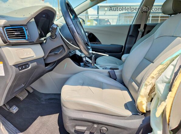 KNDCC3LD1K5288637 2019 KIA NIRO White Vista interior delantera