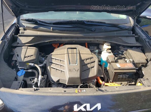 KNDCC3LG1N5159568 2022 KIA NIRO Черный Вид задней части салона