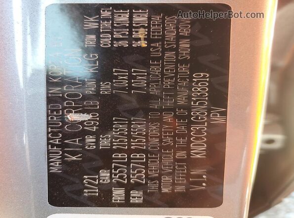 KNDCC3LG8N5138619 2022 KIA NIRO Silver 360 interior view