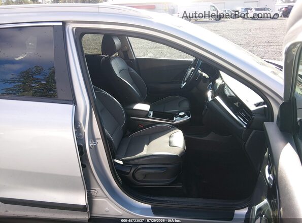 KNDCC3LG9L5062793 2020 KIA NIRO EV Silver 