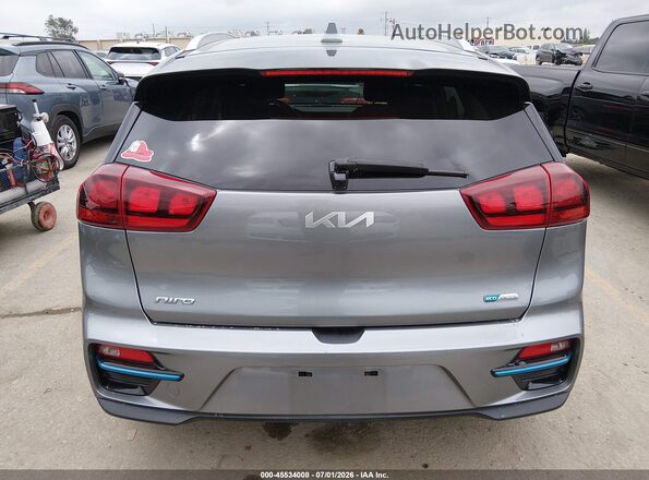 KNDCC3LG9N5138600 2022 KIA NIRO EV Silver 