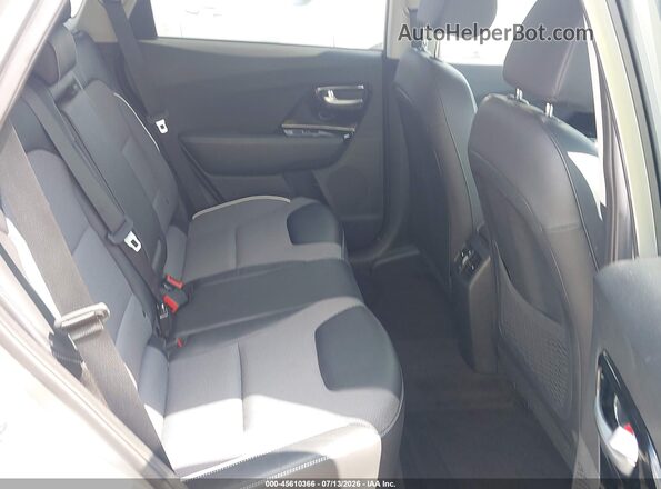 KNDCC3LGXN5158807 2022 KIA NIRO EV Gray Vista de la etiqueta del VIN