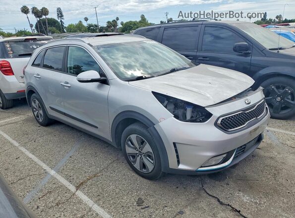 KNDCD3LD6K5316140 2019 KIA NIRO Silver Przód prawy