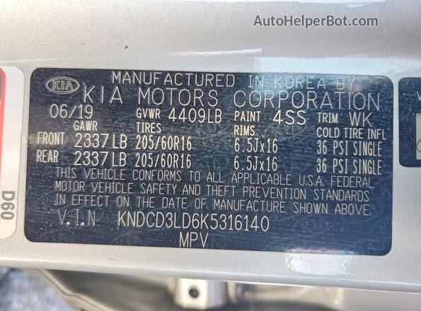 KNDCD3LD6K5316140 2019 KIA NIRO Silver Widok wnętrza 360 stopni