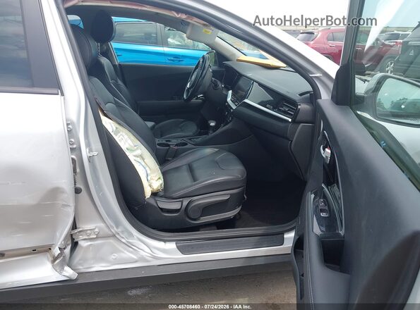 KNDCE3LC0L5433881 2020 KIA NIRO Silver Սալոնի դիմացի տեսք
