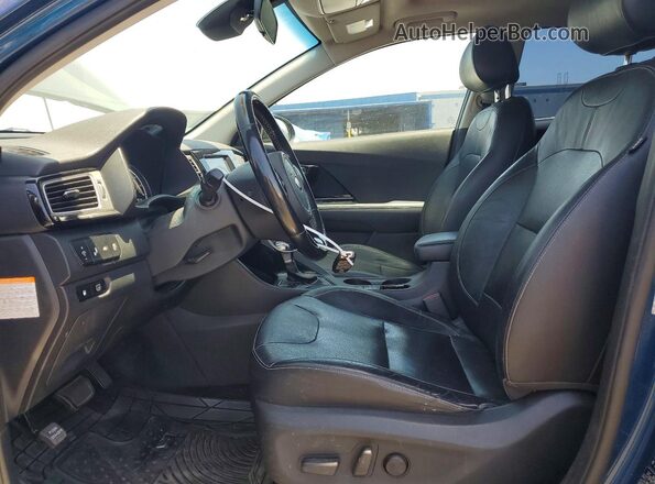KNDCE3LC1H5072779 2017 KIA NIRO Blue წინა სალონის ხედი