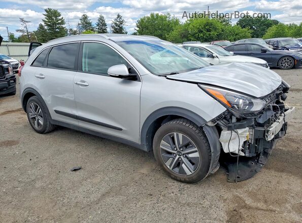 KNDCE3LC2M5465314 2021 KIA NIRO Silver Front right