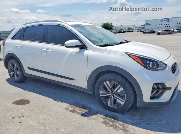 KNDCE3LCXN5516950 2022 KIA NIRO Белый Передняя правая четверть