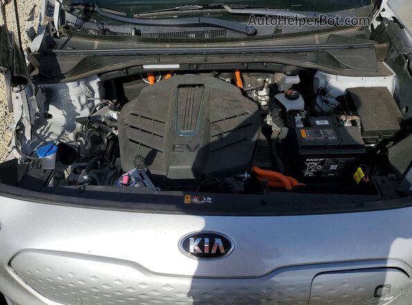 KNDCE3LG1L5061454 2020 KIA NIRO Silver Vista del compartimento del motor