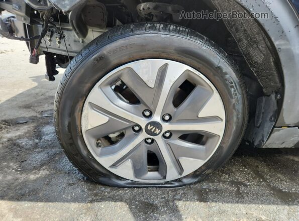 KNDCE3LG3L5081396 2020 KIA NIRO Blue 