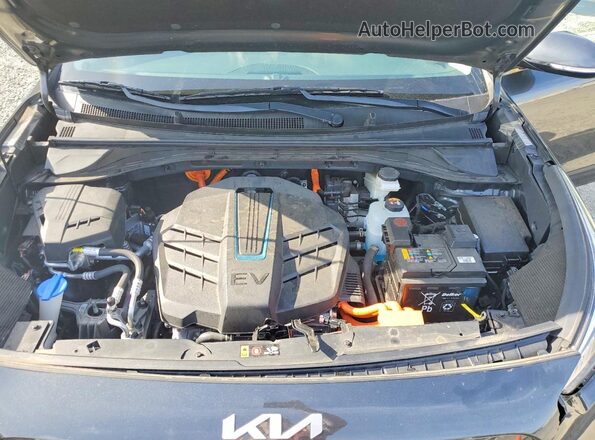 KNDCE3LG6N5132604 2022 KIA NIRO Черный Вид подкапотного пространства