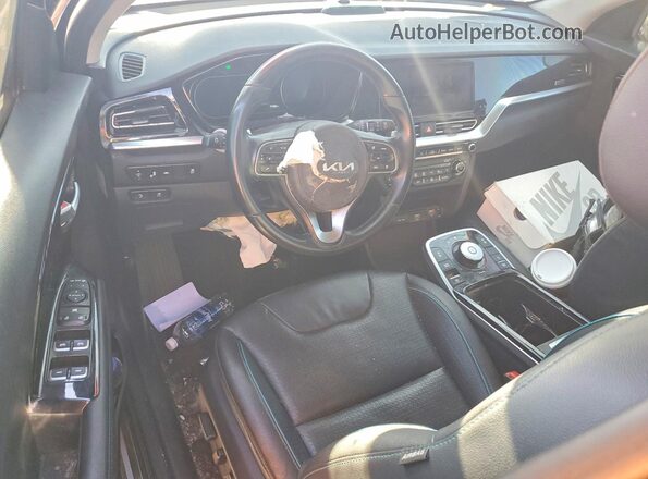 KNDCE3LG6N5145997 2022 KIA NIRO Черный Вид панели приборов