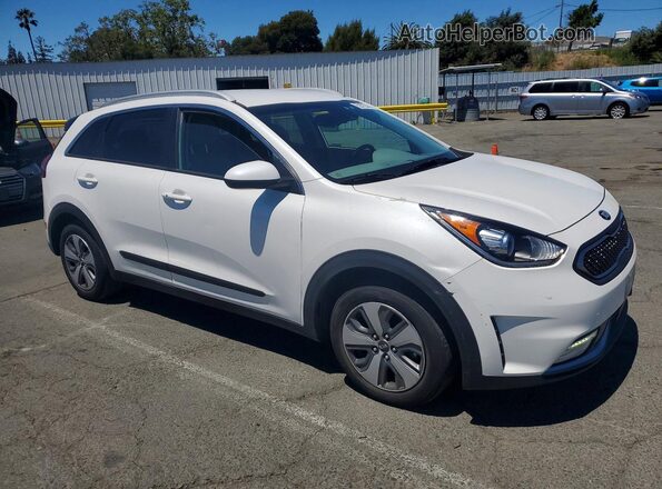 KNDCM3LD0K5343835 2019 KIA NIRO White Передня права чверть