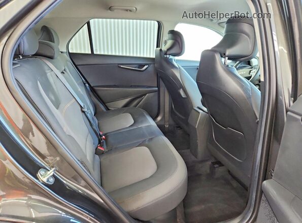 KNDCP3LE0T5319312 2026 KIA NIRO Gray Вид задніх сидінь