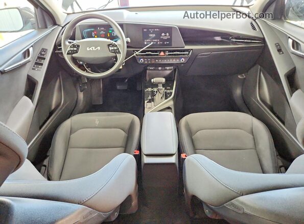 KNDCP3LE0T5319312 2026 KIA NIRO Gray Вид панелі приладів