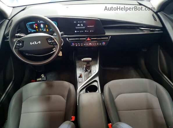 KNDCP3LE1T5321439 2026 KIA NIRO Серый Вид панели приборов