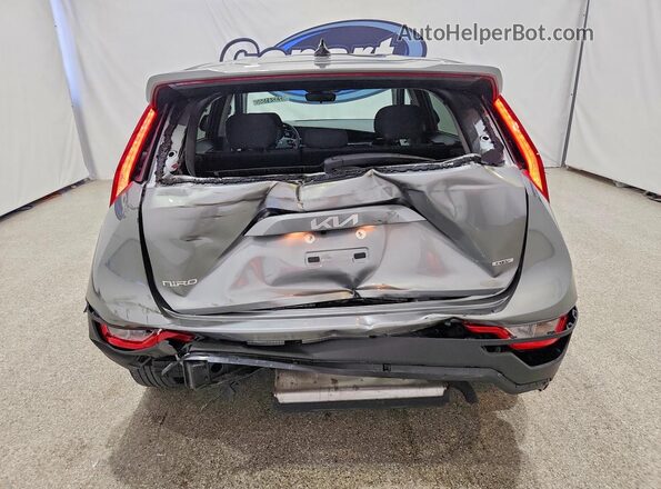 KNDCP3LE1T5331808 2026 KIA NIRO Silver Հետևի տեսք