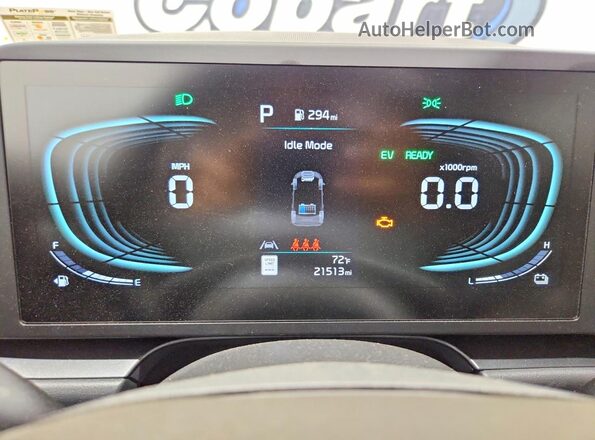 KNDCP3LE1T5331808 2026 KIA NIRO Silver Սարքավորումների վահանակի տեսք