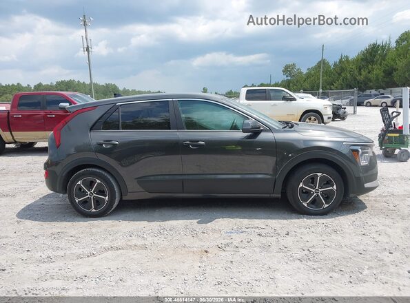 KNDCP3LE2S5224135 2025 KIA NIRO Gray Սալոնի հետևի տեսք