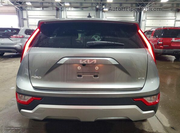 KNDCP3LE3R5164960 2024 KIA NIRO Silver უკანა ხედი