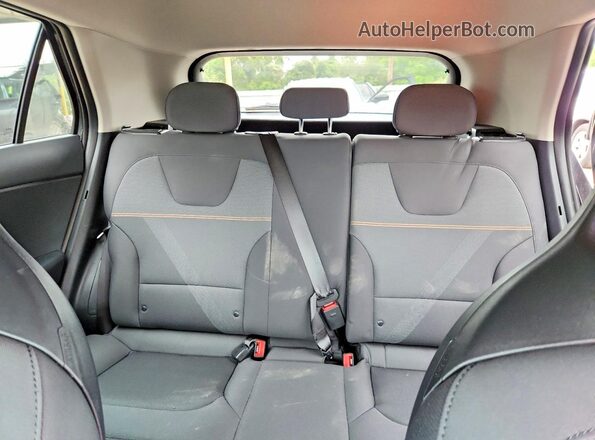 KNDCP3LE3T5346911 2026 KIA NIRO Серый Вид задних сидений